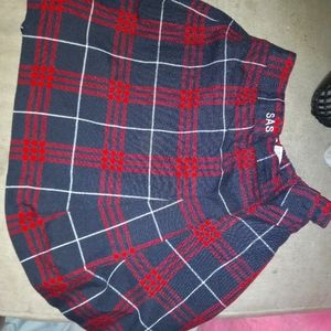 Size 4 red and blue plaid skirt